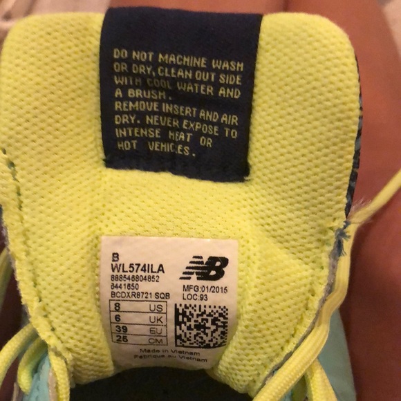 New Balance 574 - Picture 4 of 4